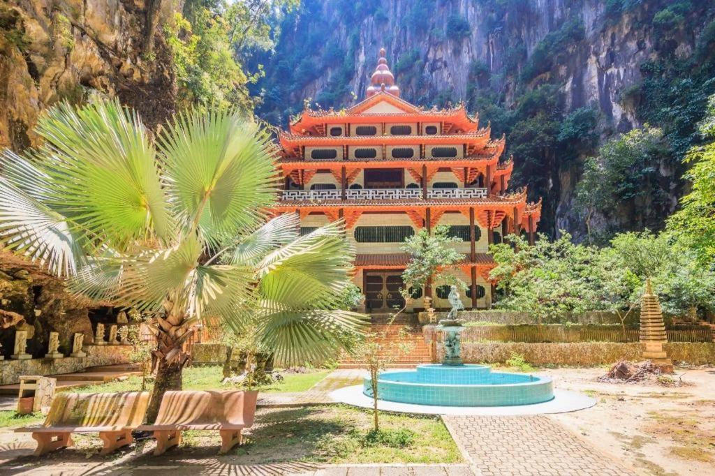 Oyo 90936 Hotel Manjoi Inn Ίπο Εξωτερικό φωτογραφία
