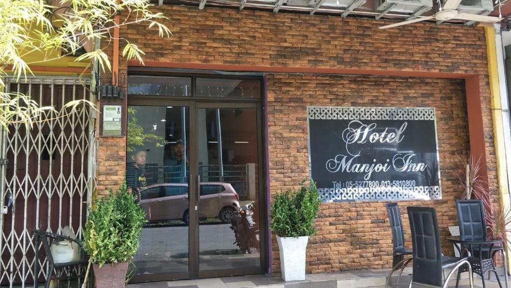 Oyo 90936 Hotel Manjoi Inn Ίπο Εξωτερικό φωτογραφία