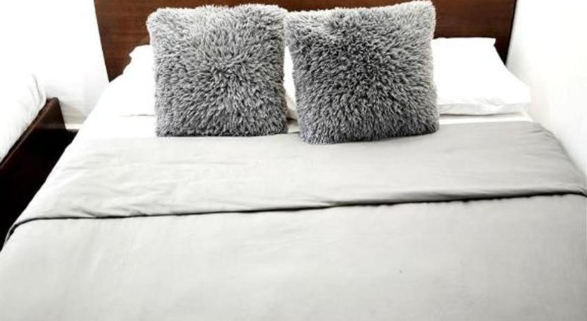 Oyo 90936 Hotel Manjoi Inn Ίπο Εξωτερικό φωτογραφία