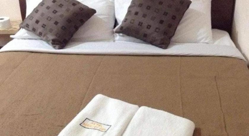Oyo 90936 Hotel Manjoi Inn Ίπο Εξωτερικό φωτογραφία