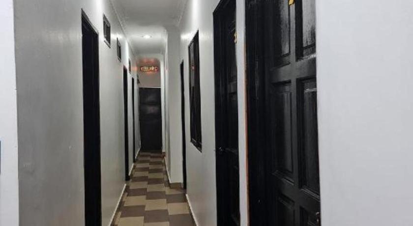 Oyo 90936 Hotel Manjoi Inn Ίπο Εξωτερικό φωτογραφία